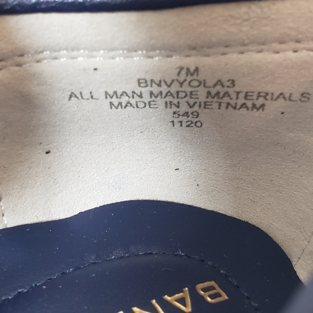 Bandolino VYola3 Dark Blue Flats Sz 7M - Picture 10 of 11